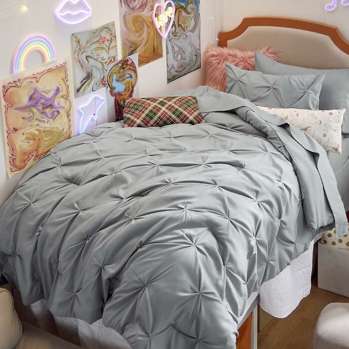 Revamp Your Bed With A Twin Bedding Set: Your Cozy Upgrade For Sweet Dreams