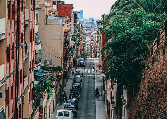 “It’s Really Crazy To Me”: American Goes Viral Sharing Her Culture Shocks In Spain “It’s Really Crazy To Me”: American Goes Viral Sharing Her Culture Shocks In Spain