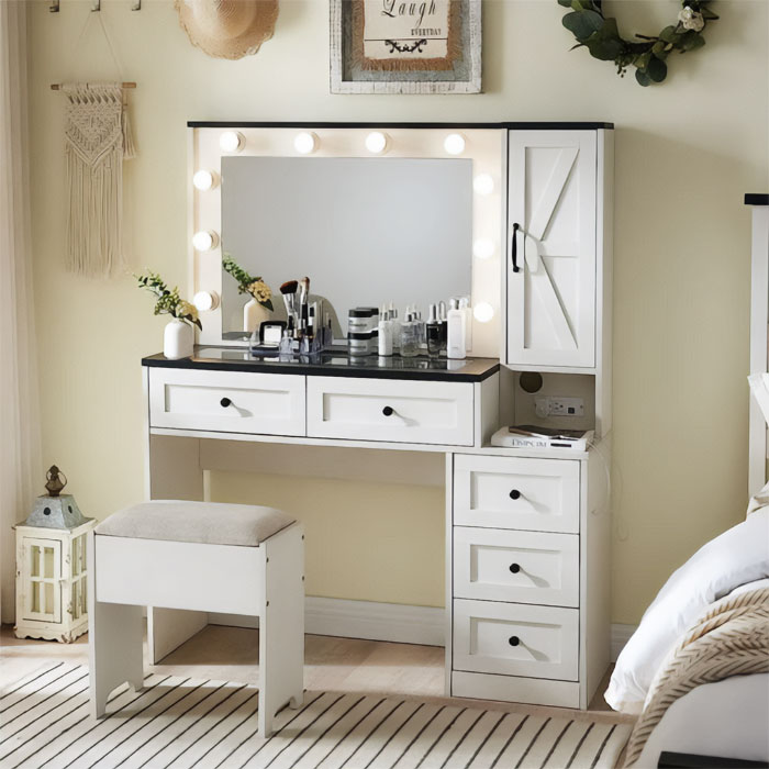 Feel Joy In Glamorous Elegance With The Luxe Makeup Vanity Dressing Table