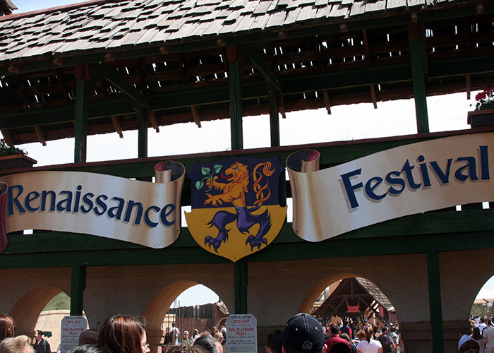 Nerdy Couple Wants A Fantasy Wedding, Guests Say They're Uncomfortable With The Theme Nerdy Couple Wants A Fantasy Wedding, Guests Say They're Uncomfortable With The Theme