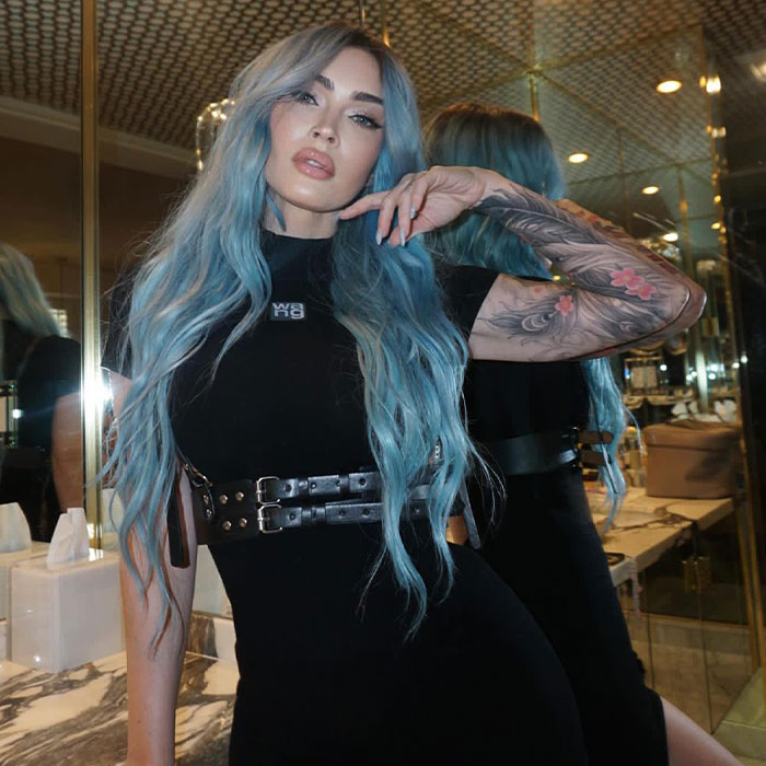 Megan Fox Defends 'Love Is Blind' Star Chelsea For Saying She Looks Like The Actress's Doppelganger Megan Fox Defends 'Love Is Blind' Star Chelsea For Saying She Looks Like The Actress's Doppelganger