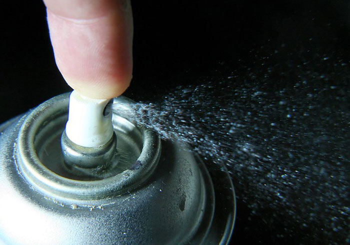 Mom’s New Boyfriend Crosses The Line, Gets Pepper-Sprayed By Teen He Walked In On Mom’s New Boyfriend Crosses The Line, Gets Pepper-Sprayed By Teen He Walked In On