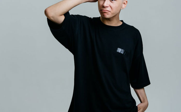 Entitled Mom Steals ‘Golden Double Stuff’ Oreo Pack From Man’s Cart In Parking Lot, Drama Ensues Entitled Mom Steals ‘Golden Double Stuff’ Oreo Pack From Man’s Cart In Parking Lot, Drama Ensues