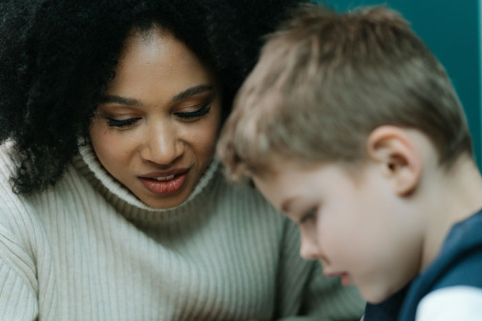 Parents Ignore Babysitter’s Calls At A Party, Are Greeted By Cops After Coming Home 6 Hours Late