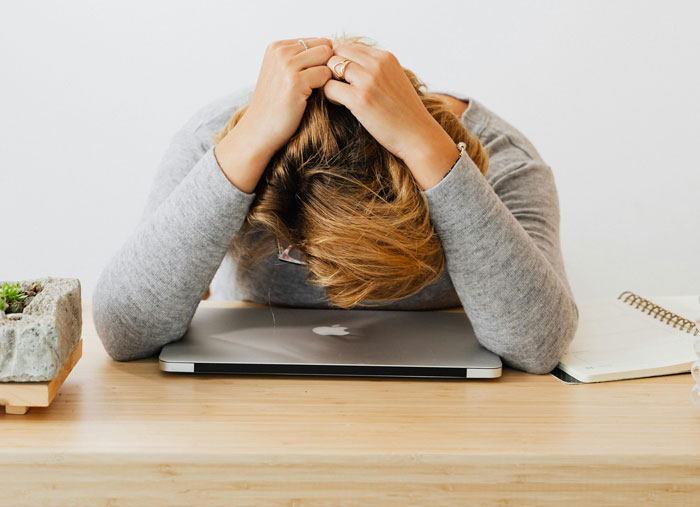 Boss Puts Company Under Fire After Enforcing An Impossible Change Workers Maliciously Comply With Boss Puts Company Under Fire After Enforcing An Impossible Change Workers Maliciously Comply With