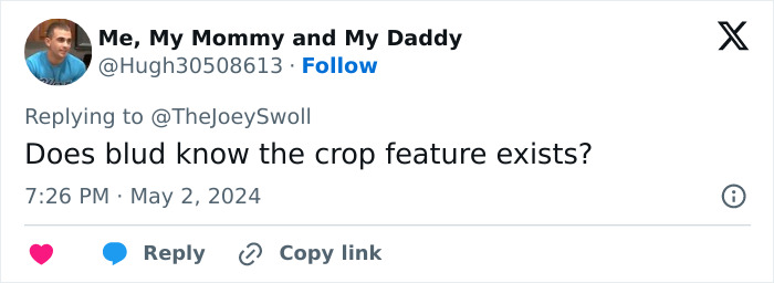 “Hope The Guy Presses Charges”: Gym-Goer’s Controversial Locker Room Selfie Exposes Unwitting Man “Hope The Guy Presses Charges”: Gym-Goer’s Controversial Locker Room Selfie Exposes Unwitting Man