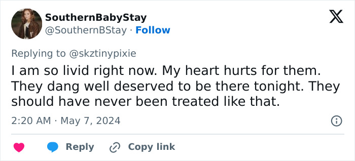 Stray Kids Fans Outraged At Met Gala Photographers’ Treatment Of K-Pop Band Stray Kids Fans Outraged At Met Gala Photographers’ Treatment Of K-Pop Band