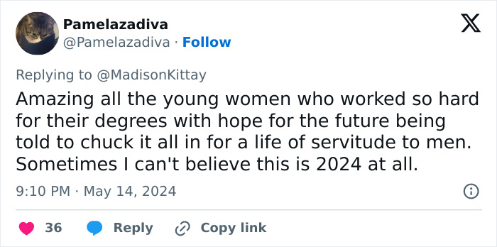 College Graduation Speech Sparks Handmaid’s Tale Comparisons And Calls For NFL Star Boycotts College Graduation Speech Sparks Handmaid’s Tale Comparisons And Calls For NFL Star Boycotts