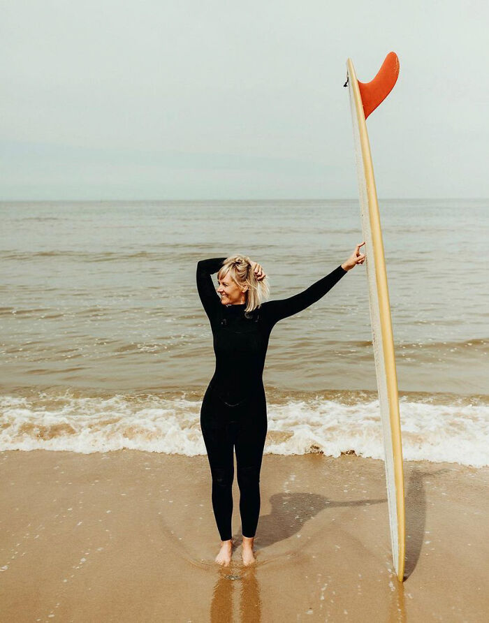 Riding The Waves Has Never Been So Inspiring - Meet Veerle Helsen And Her New Book ‘Surf & Art’ Riding The Waves Has Never Been So Inspiring - Meet Veerle Helsen And Her New Book ‘Surf & Art’