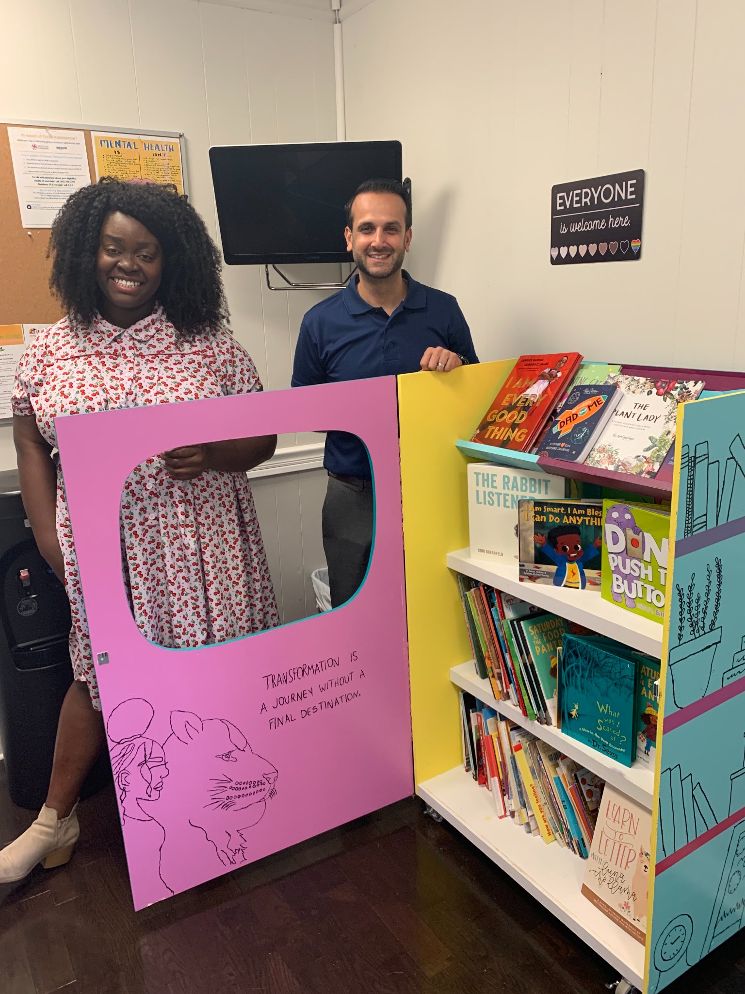 Woman Battles “Book Deserts” In Baltimore And Has Already Distributed Over 7,000 Books To Kids Woman Battles “Book Deserts” In Baltimore And Has Already Distributed Over 7,000 Books To Kids