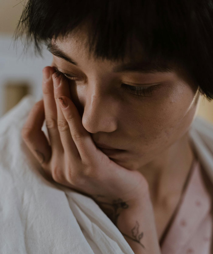 Mom Recovering From A C-Section Completely Loses It At Incompetent Husband Mom Recovering From A C-Section Completely Loses It At Incompetent Husband