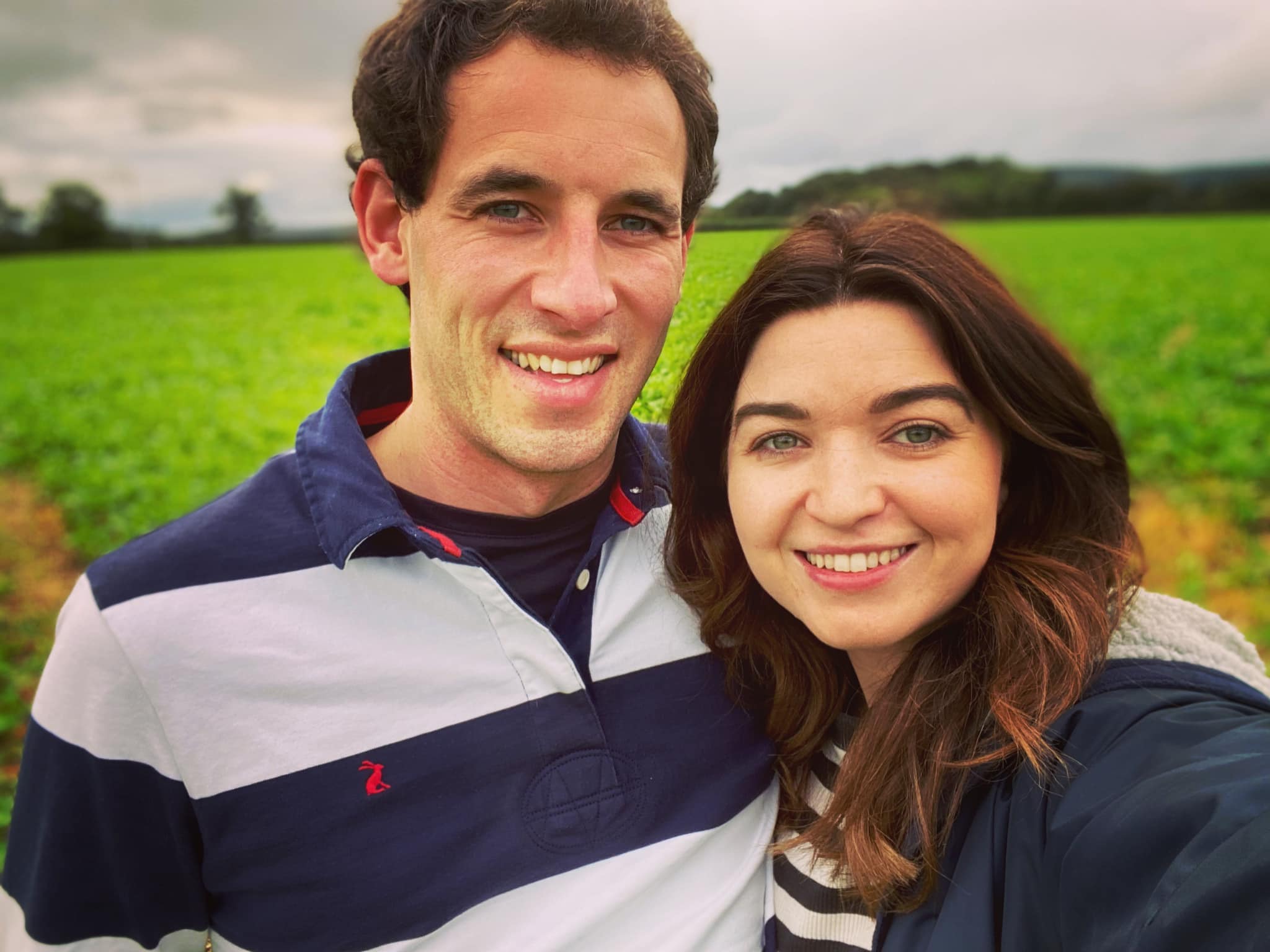 Girlfriend Can’t Hold Her Tears Back After Farmer Carves “Marry Me” Into His Field At Golden Hour Girlfriend Can’t Hold Her Tears Back After Farmer Carves “Marry Me” Into His Field At Golden Hour