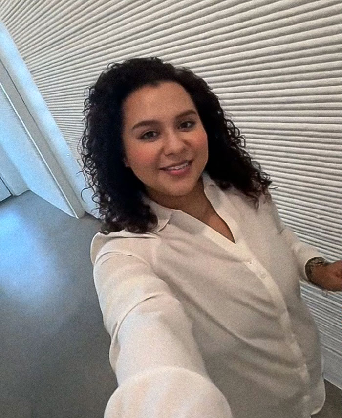 Woman Shares Pros And Cons Of Living Inside A Four-Bedroom 3D-Printed Home Woman Shares Pros And Cons Of Living Inside A Four-Bedroom 3D-Printed Home