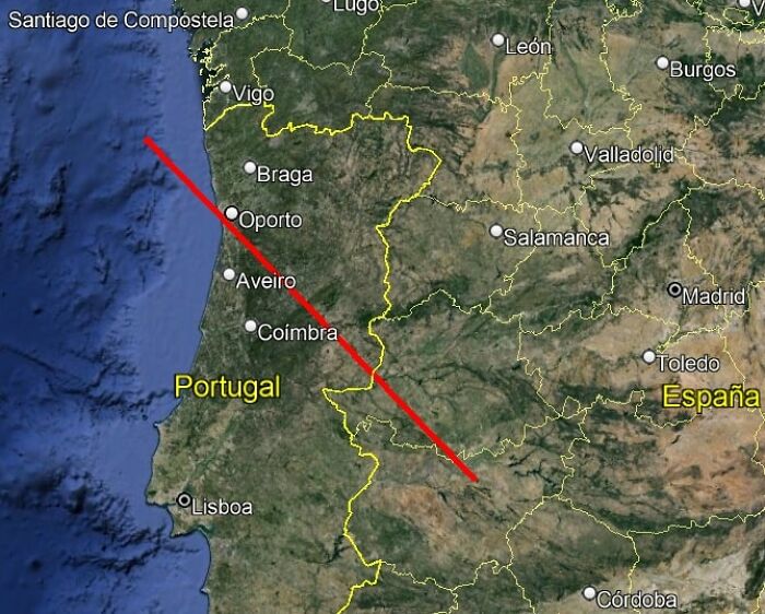 This Girl Accidentally Captured The Coolest Video So Far: A Stunning Piece Of A Comet Over Portugal This Girl Accidentally Captured The Coolest Video So Far: A Stunning Piece Of A Comet Over Portugal