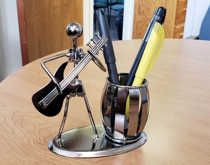Rock Your Desk With The Guitar Pen Holder: Because Even Your Stationery Should Jam