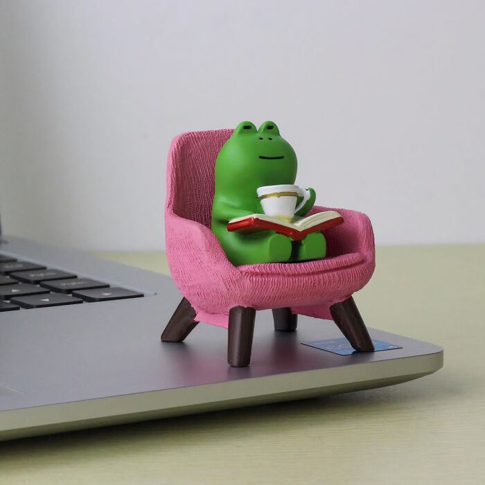 Boost Your Desk With Cool Frog Mini: Adding Fun And Freshness To Your Office