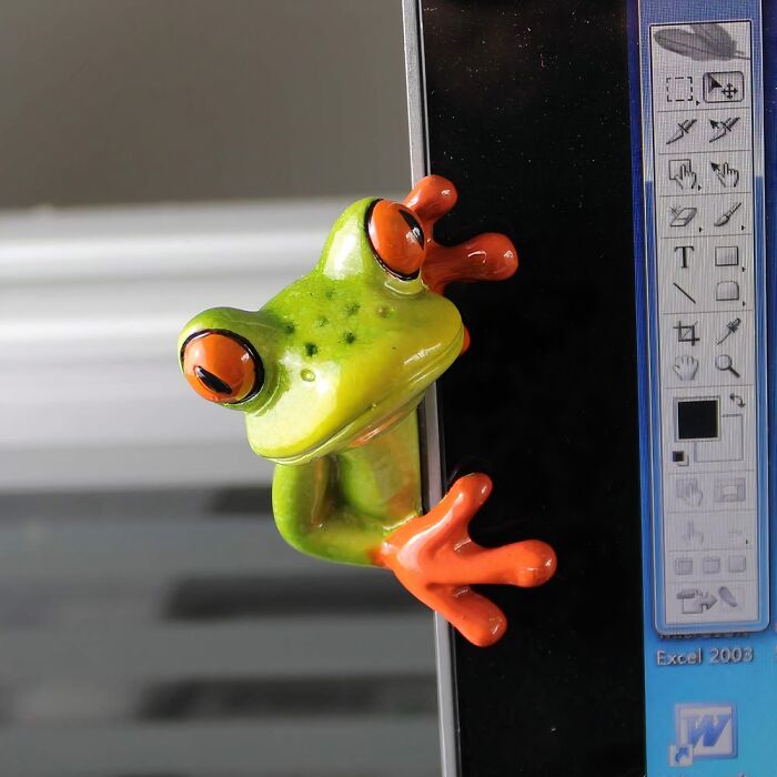 Brighten Your Monitor With These Frog Figurines - The Perfect Quirky Office Gift!