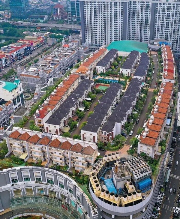 This Suburb Built On Top Of A Shopping Mall
