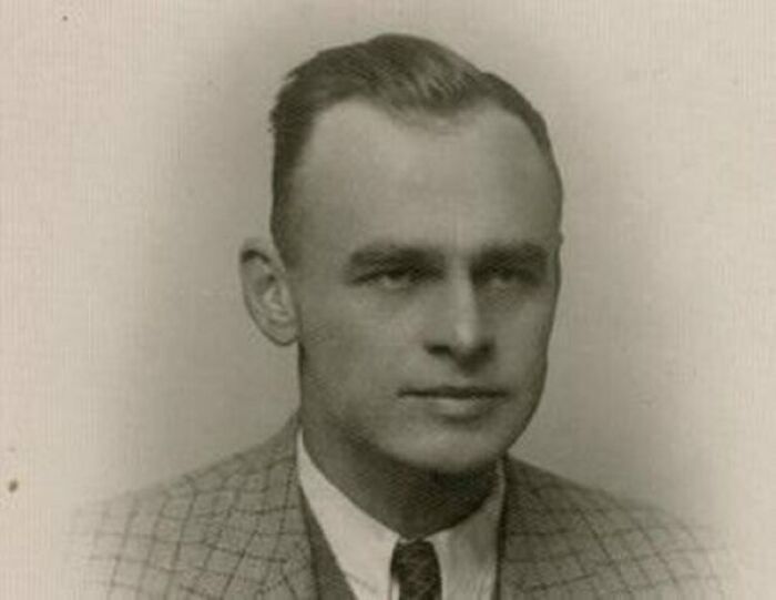 Witold Pilecki, A Member Of The Secret Polish Army, Intentionally Let Himself Be Caught By German Policemen During A Roundup In Warsaw To Get Arrested & Be Sent To Auschwitz To Set Up A Resistance Network There. The Mission Was A Success