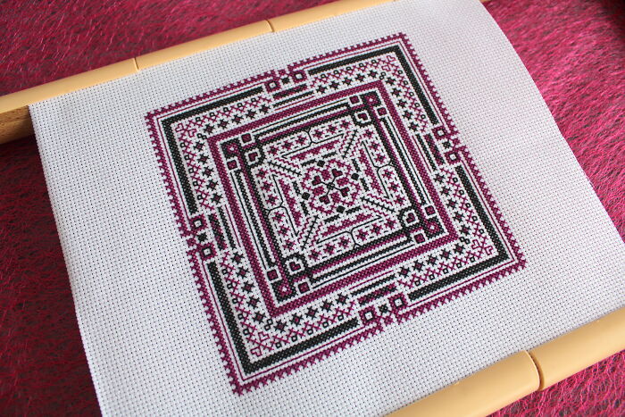 Cross-Stitch. How Geometric Patterns Are Useful Cross-Stitch. How Geometric Patterns Are Useful