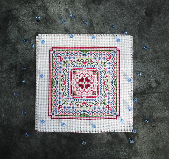 Cross-Stitch. How Geometric Patterns Are Useful Cross-Stitch. How Geometric Patterns Are Useful