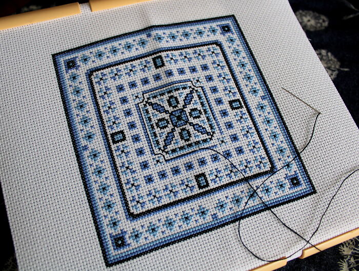 Cross-Stitch. How Geometric Patterns Are Useful Cross-Stitch. How Geometric Patterns Are Useful