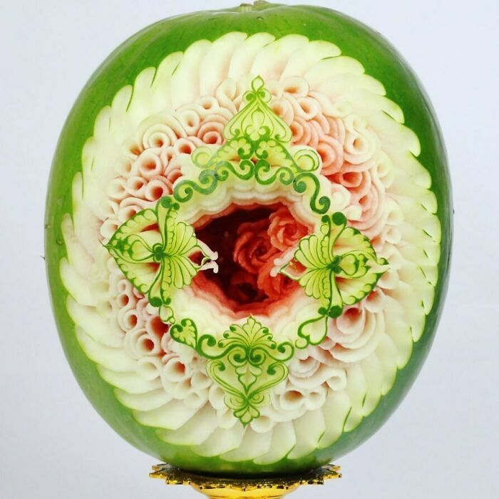 From Avocado To Art: The Magical World Of Daniele Barresi's Food Carvings (New Pics)