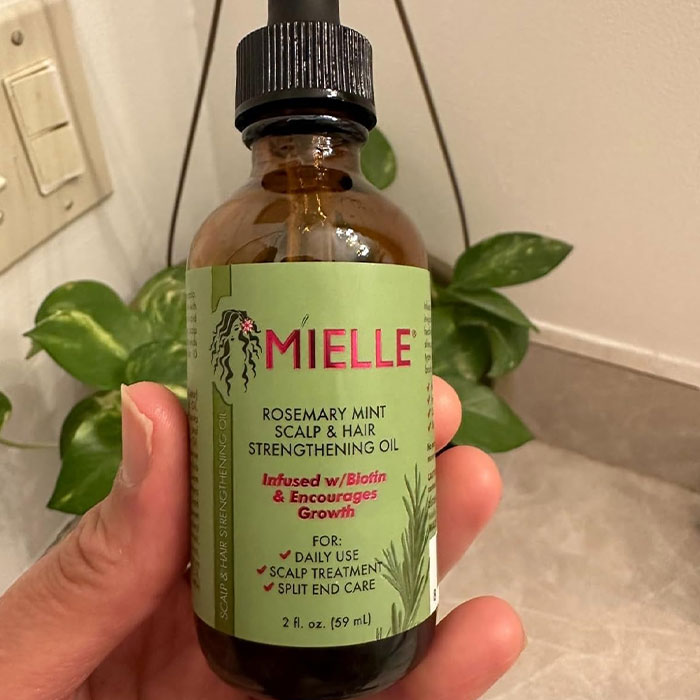  Mielle Organics Hair Oil Is The Perfect Pick-Me-Up For Any Busy Mom's Hair Nightmare