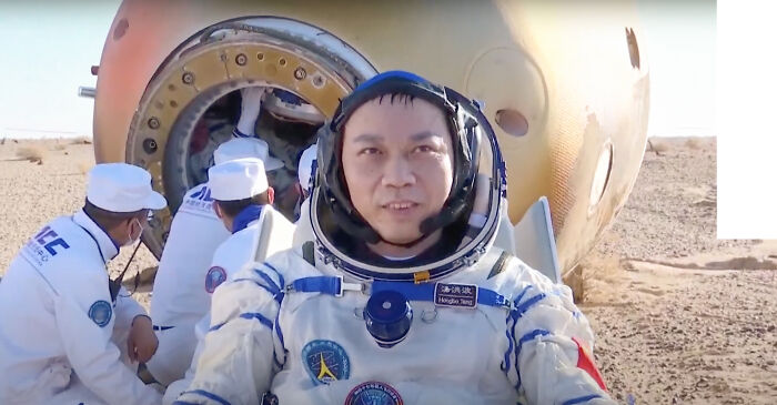 Shenzhou 17, The Youngest Crew Ever To Visit Tiangong, Safely Returned To Earth Shenzhou 17, The Youngest Crew Ever To Visit Tiangong, Safely Returned To Earth
