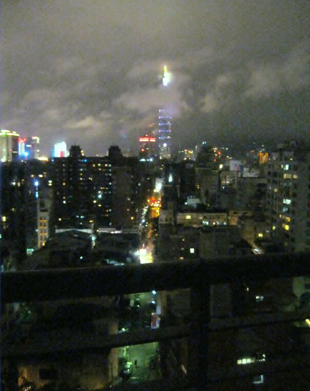 Taipei-101-at-Night-663883ba20374.jpg