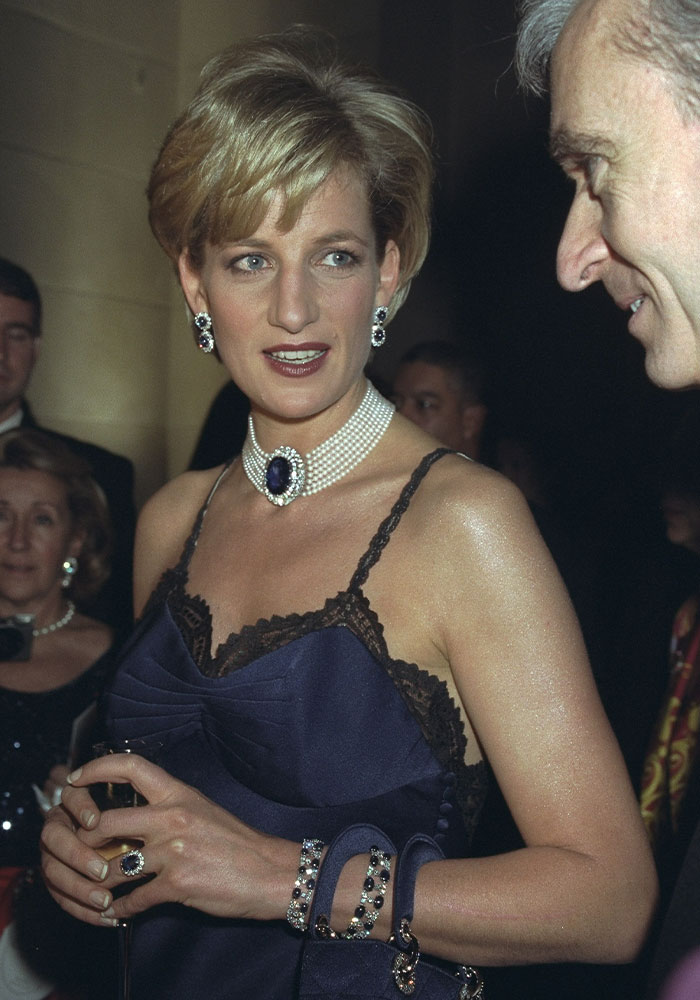 Princess Diana Went Bra-Free For Met Gala Appearance After Divorce From ...