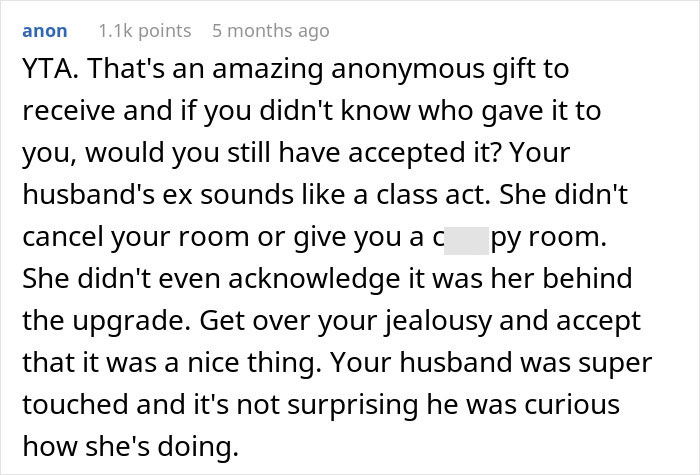 Woman Is Mad Husband's Ex Of 9 Years Upgraded Their Hotel Room, Gets A Reality Check Online