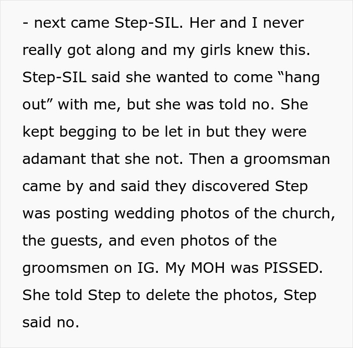 Woman Shares Her Wedding Drama She Had No Idea Was Unfolding Because Of Her “Bouncerettes” Woman Shares Her Wedding Drama She Had No Idea Was Unfolding Because Of Her “Bouncerettes”