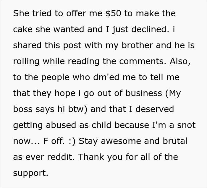 Woman Isn’t Invited To A Wedding Because She’s A “Sinner”, Gets Asked To Bake A Cake For It Woman Isn’t Invited To A Wedding Because She’s A “Sinner”, Gets Asked To Bake A Cake For It