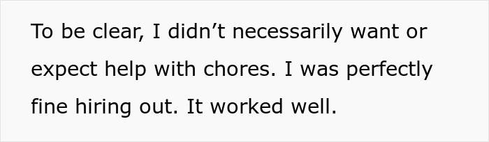 Mom Caves From Intrusive In-Laws Not Helping With Chores But Only Holding Baby, Is Called Out Mom Caves From Intrusive In-Laws Not Helping With Chores But Only Holding Baby, Is Called Out