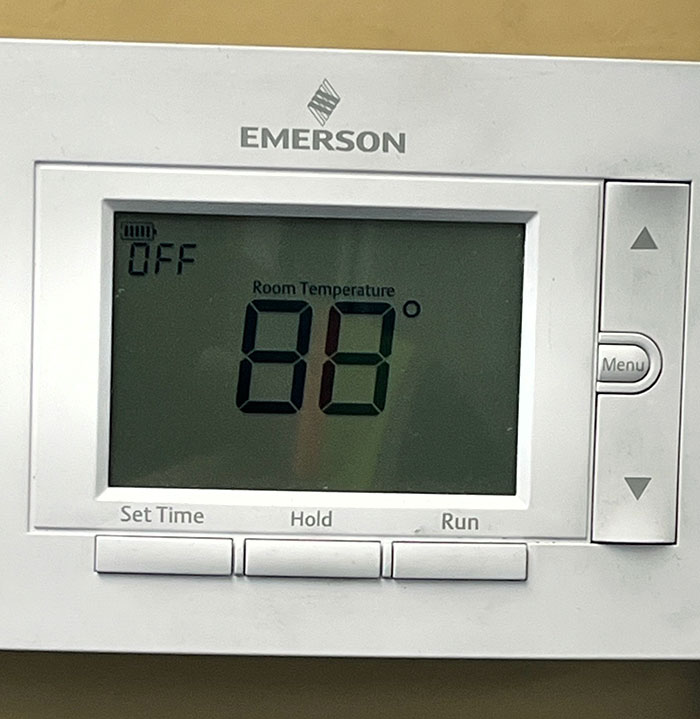 This Is The Thermostat In The Office. I Told My Boss That If I’m Going To Work In A Sauna, I Will Do It Naked