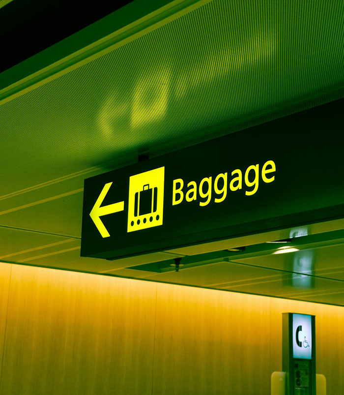 “This Breaks My Heart”: People Stunned—And Angry—After Woman Buys Lost Luggage From Airport