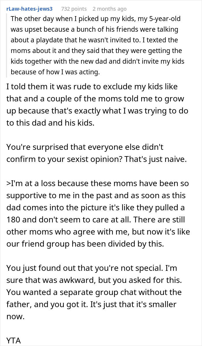 Mom Says She's Uncomfortable With Single Dad Being In Her Mom Group, So They Go On Without Her Mom Says She's Uncomfortable With Single Dad Being In Her Mom Group, So They Go On Without Her