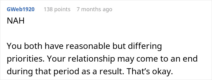 Woman Refuses To Leave Behind Her Cat To Travel Australia For A Year, Gets Dumped Woman Refuses To Leave Behind Her Cat To Travel Australia For A Year, Gets Dumped