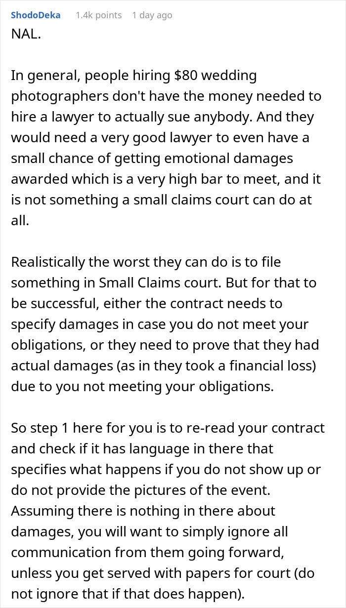 "They Want To Sue Me Now": Photographer Doesn't Show Up To Wedding "They Want To Sue Me Now": Photographer Doesn't Show Up To Wedding