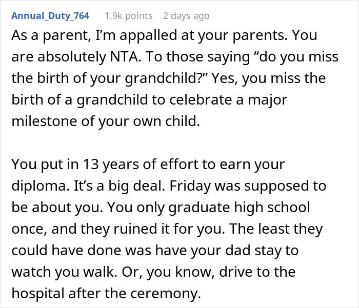 Parents Abandon Teen At His Graduation, He Refuses To Put His Cap And Gown On Again For Photos Parents Abandon Teen At His Graduation, He Refuses To Put His Cap And Gown On Again For Photos