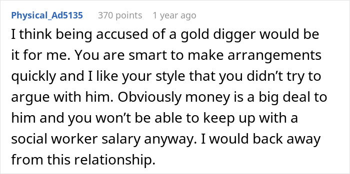 Man Lets Friends Convince Him That GF Is A Gold Digger And Demands $2.5k Rent, Ends Up Single
