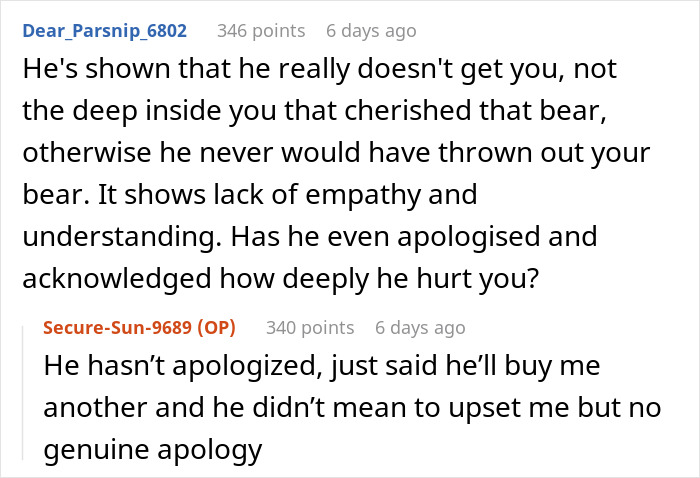 Guy Can’t Believe His GF Destroyed His LEGO Collection After He Threw Out Her Teddy Bear Guy Can’t Believe His GF Destroyed His LEGO Collection After He Threw Out Her Teddy Bear