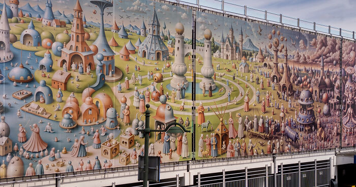 “Through The Eyes Of Hieronymus Bosch”: Digital Art Collective Smack Creates 53 Meters-Wide Artwork