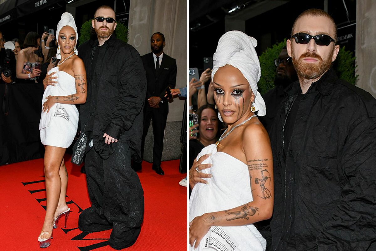 Doja Cat Showed Up In Nothing But A Towel To 2024 Met Gala After Strolling NYC In A Bed Sheet