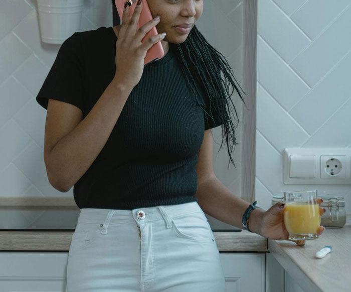 “She Wasn’t As Anonymous As She Thought”: Ex-employee Puts A Stop To Nasty Customer’s Harassment “She Wasn’t As Anonymous As She Thought”: Ex-employee Puts A Stop To Nasty Customer’s Harassment