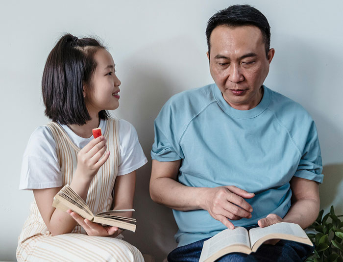 Man Gets Owned By Wife And Stepdaughter After He Complains About Menstrual Products Man Gets Owned By Wife And Stepdaughter After He Complains About Menstrual Products