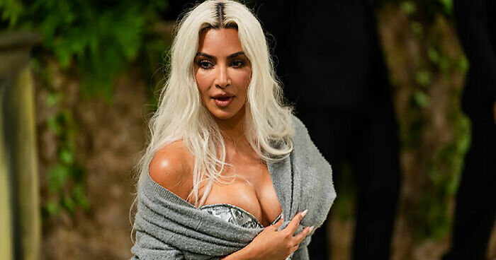 Unseen Footage Of Kim Kardashian After 2024 Met Gala Has Fans Pointing Out Wardrobe Malfunction