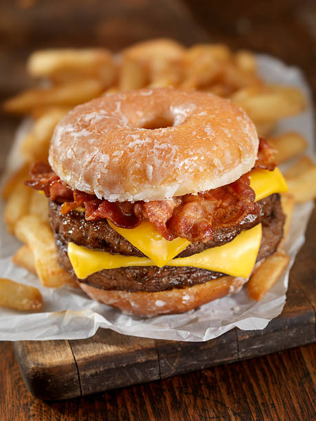 glazed-donut-bacon-cheeseburger_dbf-612x612-663d3b5277288.jpg