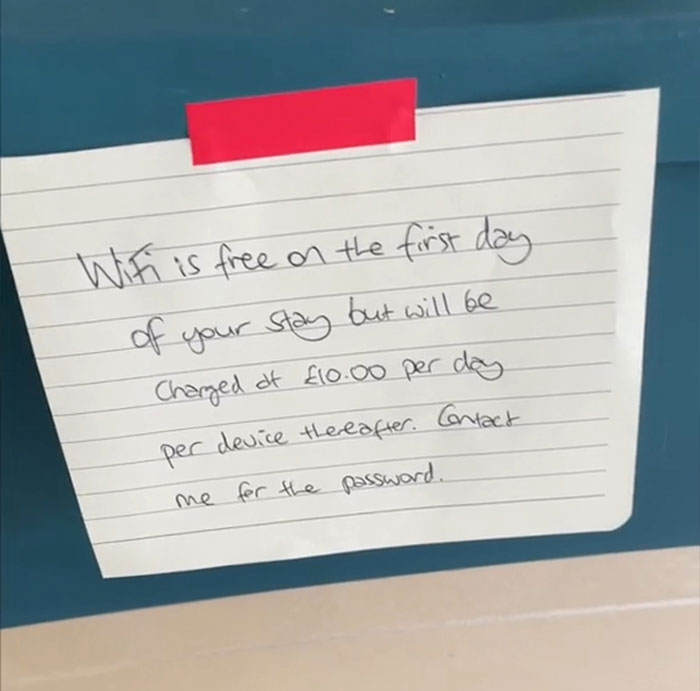 "Do Not Sit In This Chair": Woman Shares All The Insane Notes Left By Her Airbnb Host